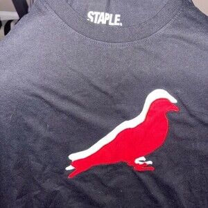 Staple pigeon t shirt